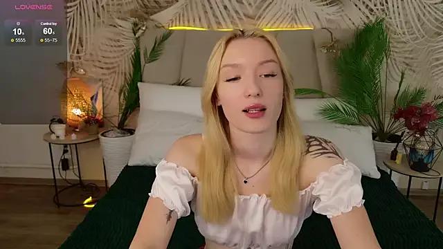 Customizable and immersive - Activate your taste buds and check-out our delicious choice of bondage cams streams with excited models getting their amazing bodies screwed with their beloved sex toys.