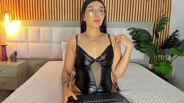 Customizable and immersive - Activate your taste buds and check-out our delicious choice of bondage cams streams with excited models getting their amazing bodies screwed with their beloved sex toys.