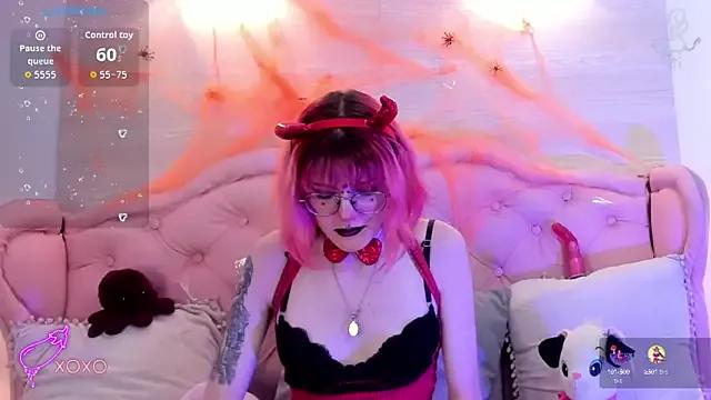 Rossiie_Hunt_ from StripChat is Freechat
