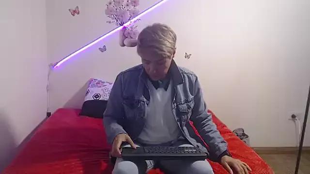 Customizable and immersive - Activate your taste buds and check-out our delicious choice of bondage cams streams with excited models getting their amazing bodies screwed with their beloved sex toys.