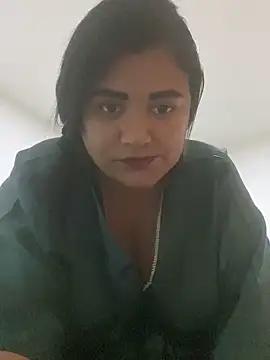 RoxyFox85 from StripChat is Freechat