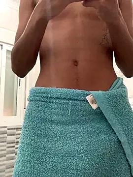 Ryan-hot from StripChat is Freechat