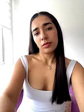 SabrinaEvanss_ from StripChat is Freechat