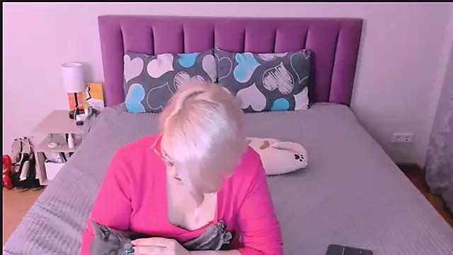 Customizable and immersive - Activate your taste buds and check-out our delicious choice of bondage cams streams with excited models getting their amazing bodies screwed with their beloved sex toys.