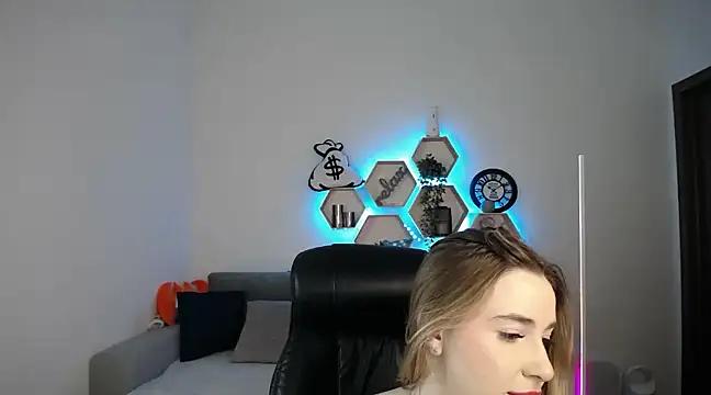Customizable and immersive - Activate your taste buds and check-out our delicious choice of bondage cams streams with excited models getting their amazing bodies screwed with their beloved sex toys.