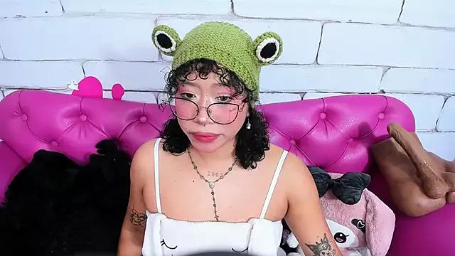 Customizable and immersive - Activate your taste buds and check-out our delicious choice of bondage cams streams with excited models getting their amazing bodies screwed with their beloved sex toys.