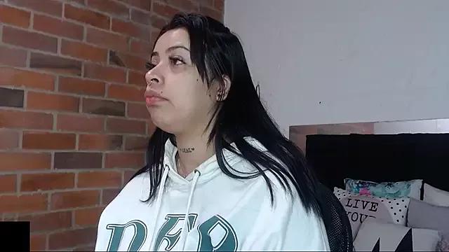 salome__hills1 from StripChat is Freechat