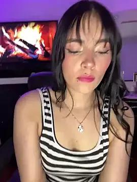 salome_polaniiee from StripChat is Freechat