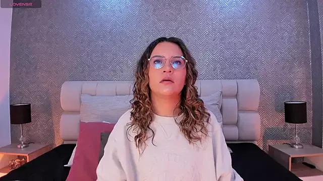 salome_sp from StripChat is Freechat