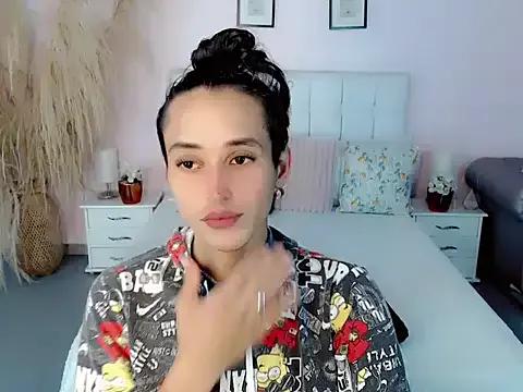 samantha_bliss from StripChat is Freechat