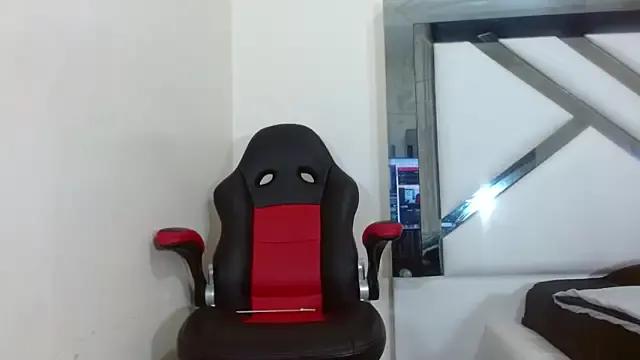 Customizable and immersive - Activate your taste buds and check-out our delicious choice of bondage cams streams with excited models getting their amazing bodies screwed with their beloved sex toys.