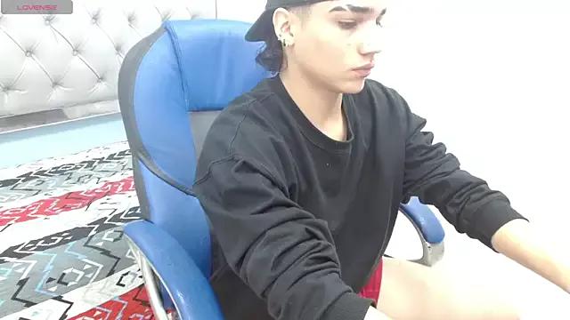 Customizable and immersive - Activate your taste buds and check-out our delicious choice of bondage cams streams with excited models getting their amazing bodies screwed with their beloved sex toys.