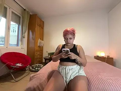 sammymoon from StripChat is Freechat
