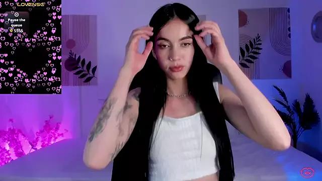 Customizable and immersive - Activate your taste buds and check-out our delicious choice of bondage cams streams with excited models getting their amazing bodies screwed with their beloved sex toys.