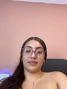 samy_xoxox from StripChat is Freechat