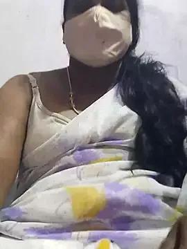 sana14 from StripChat is Freechat