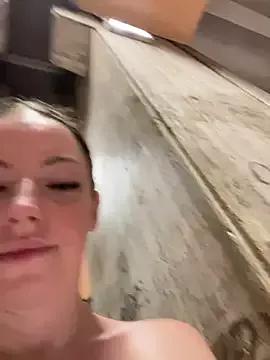 Sandra_Jo from StripChat is Freechat