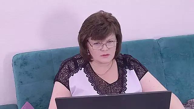 Sandra_Sunrise from StripChat is Freechat