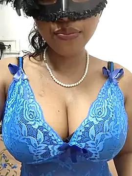 sandy_naughty from StripChat is Freechat