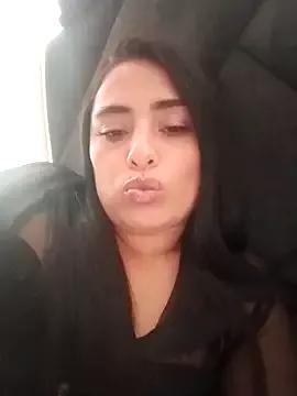 sara_nina from StripChat is Freechat