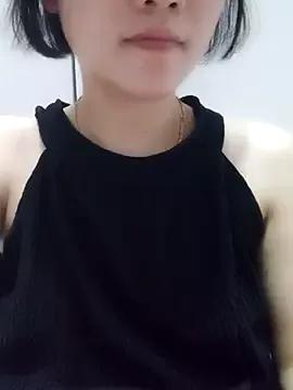 Sara_xo2xx from StripChat is Freechat