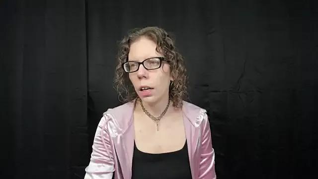 SaraDesirexo from StripChat