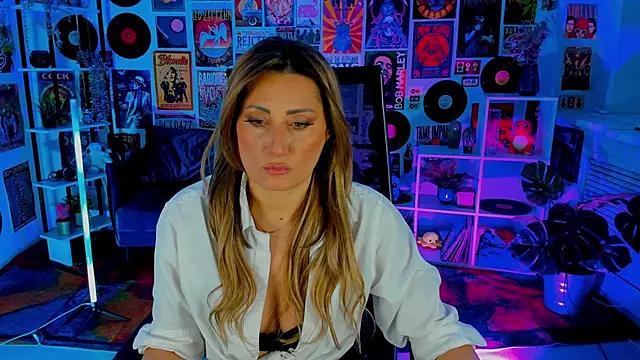 Customizable and immersive - Activate your taste buds and check-out our delicious choice of bondage cams streams with excited models getting their amazing bodies screwed with their beloved sex toys.