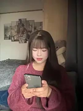 SarahBeii from StripChat is Freechat