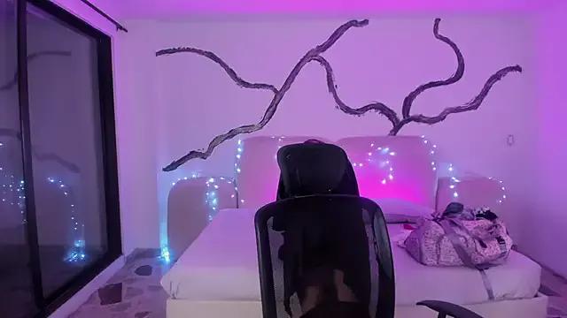 Customizable and immersive - Activate your taste buds and check-out our delicious choice of bondage cams streams with excited models getting their amazing bodies screwed with their beloved sex toys.