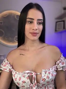 SarahhSmitth1 from StripChat is Freechat