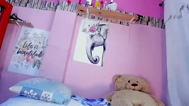 sashaduarte from StripChat is Freechat