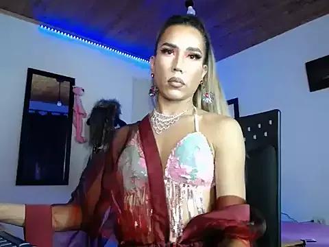 sashastarfire from StripChat is Freechat