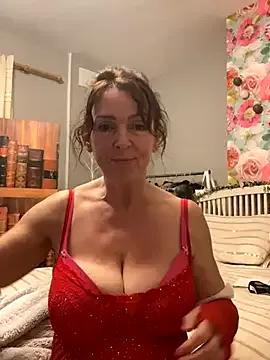 Sassylady from StripChat is Freechat