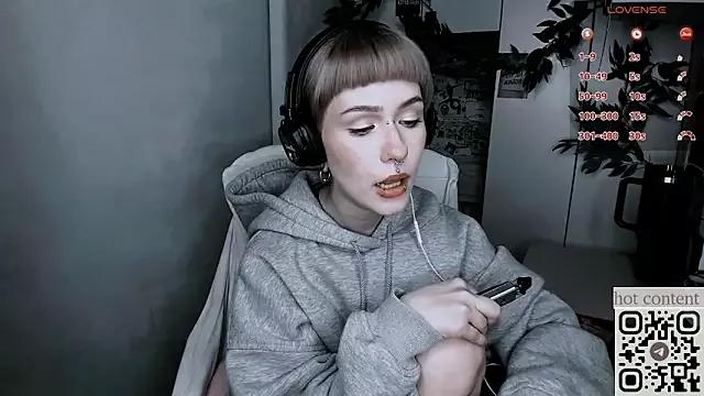 Customizable and immersive - Activate your taste buds and check-out our delicious choice of bondage cams streams with excited models getting their amazing bodies screwed with their beloved sex toys.