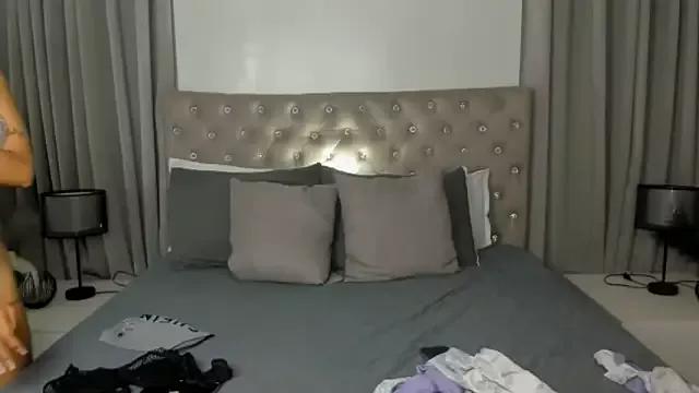 Customizable and immersive - Activate your taste buds and check-out our delicious choice of bondage cams streams with excited models getting their amazing bodies screwed with their beloved sex toys.