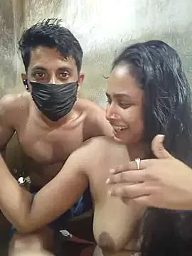 Seducing_couple from StripChat is Freechat