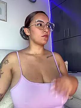 Customizable and immersive - Activate your taste buds and check-out our delicious choice of bondage cams streams with excited models getting their amazing bodies screwed with their beloved sex toys.