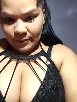 selena__doll from StripChat is Freechat