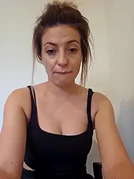 Selenna_emma from StripChat is Freechat