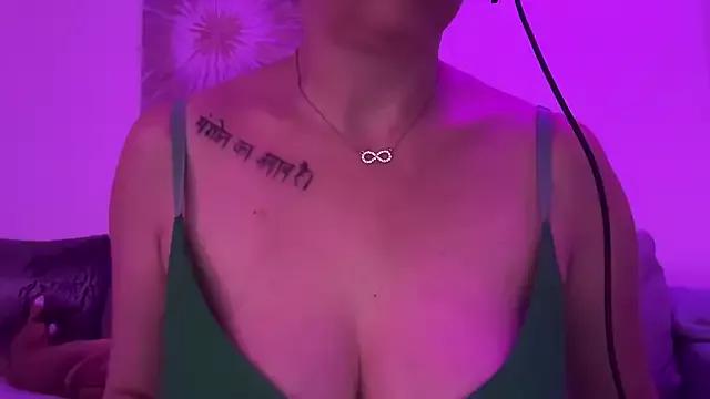 Serena_4you from StripChat