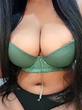 Sexy-Riim from StripChat is Freechat