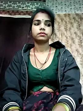 Sexy-Riyanshi from StripChat is Freechat