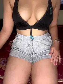 Photos of SexyBarbie_ from StripChat is Freechat
