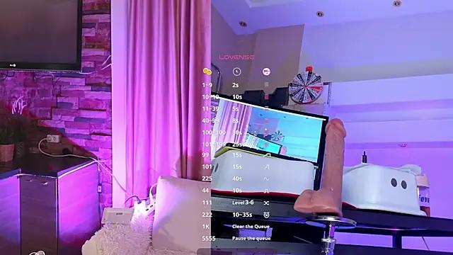 Customizable and immersive - Activate your taste buds and check-out our delicious choice of bondage cams streams with excited models getting their amazing bodies screwed with their beloved sex toys.