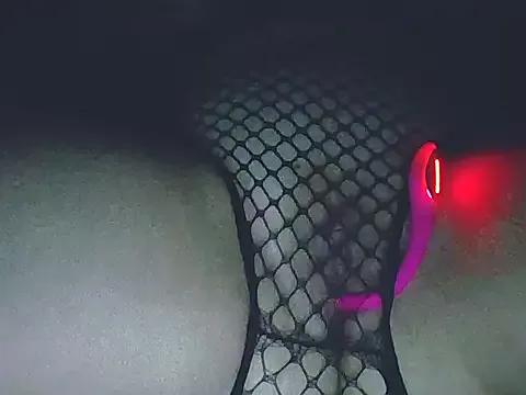 sexygirlx69 from StripChat is Freechat