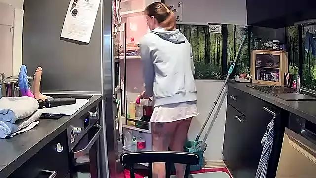 SexyMilf_37 from StripChat is Freechat