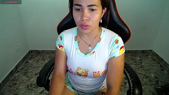 Customizable and immersive - Activate your taste buds and check-out our delicious choice of bondage cams streams with excited models getting their amazing bodies screwed with their beloved sex toys.