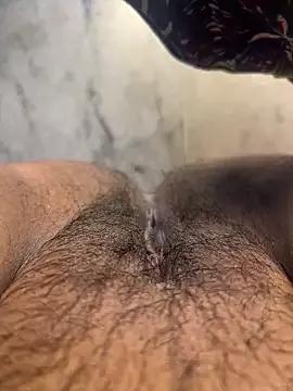 Sexyvarsha143 from StripChat is Freechat