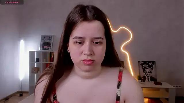 shadowfray from StripChat is Freechat