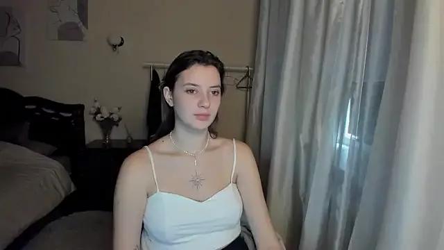 ShannanBeauty from StripChat is Freechat